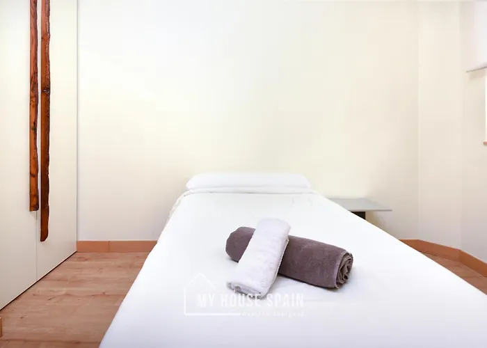 Myhousespain - La Merced גיחון